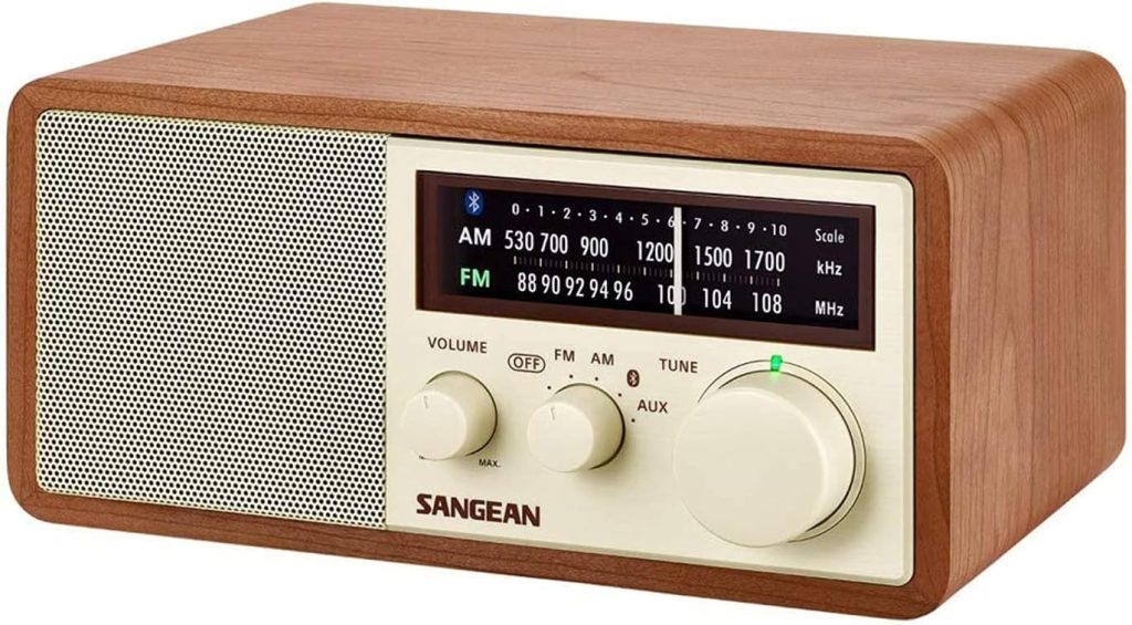 Sangean WR-16 review: a wood cabinet radio with Bluetooth