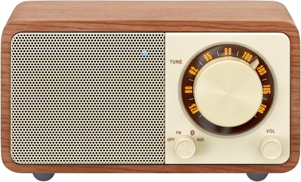 Sangean WR-7 review: a tiny wooden FM radio and Bluetooth speaker