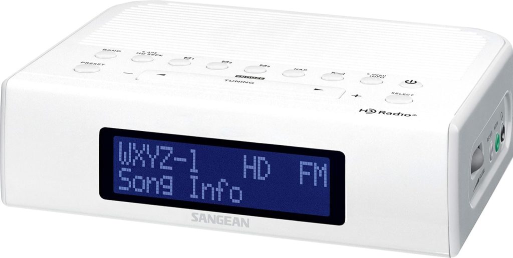 Sangean HDR-15 review: a compact HD Radio clock with USB charging